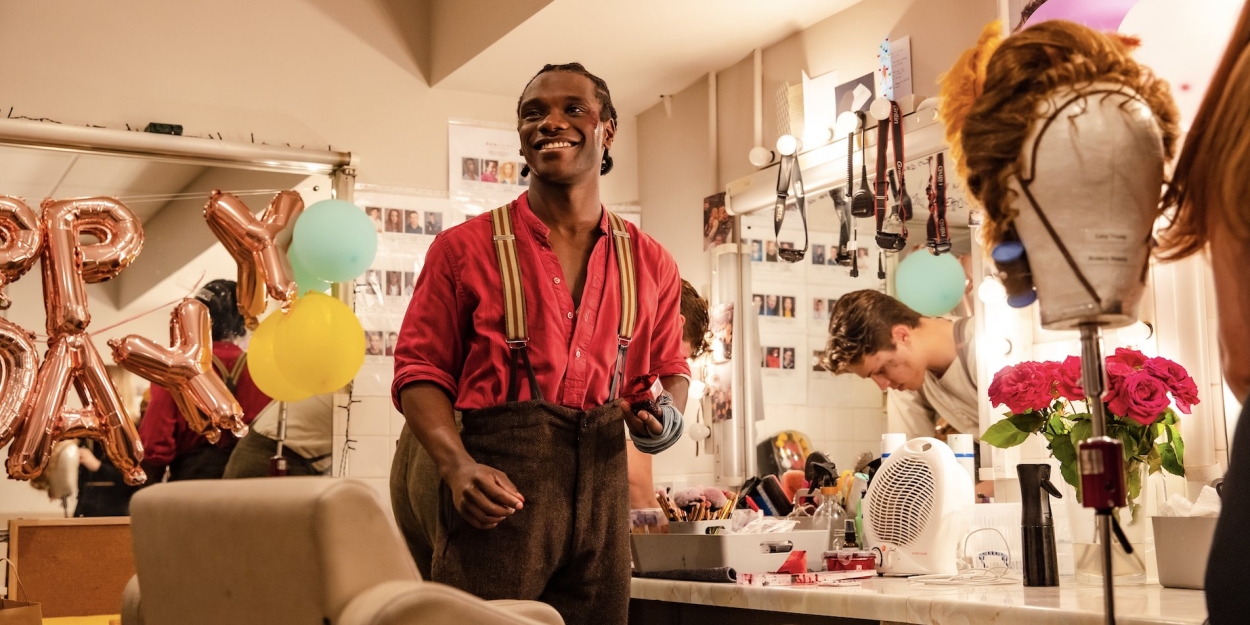 Photos: Behind the Scenes of Disney's NEWSIES in London Photo