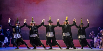 Review: National Tour of FIDDLER ON THE ROOF Establishes a New 'Tradition' at DCPA Photo